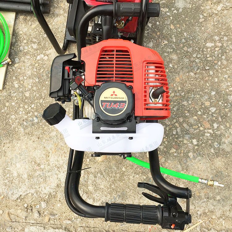 背負(fù)式單人背包鉆機(jī)